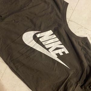Nike Crop Top